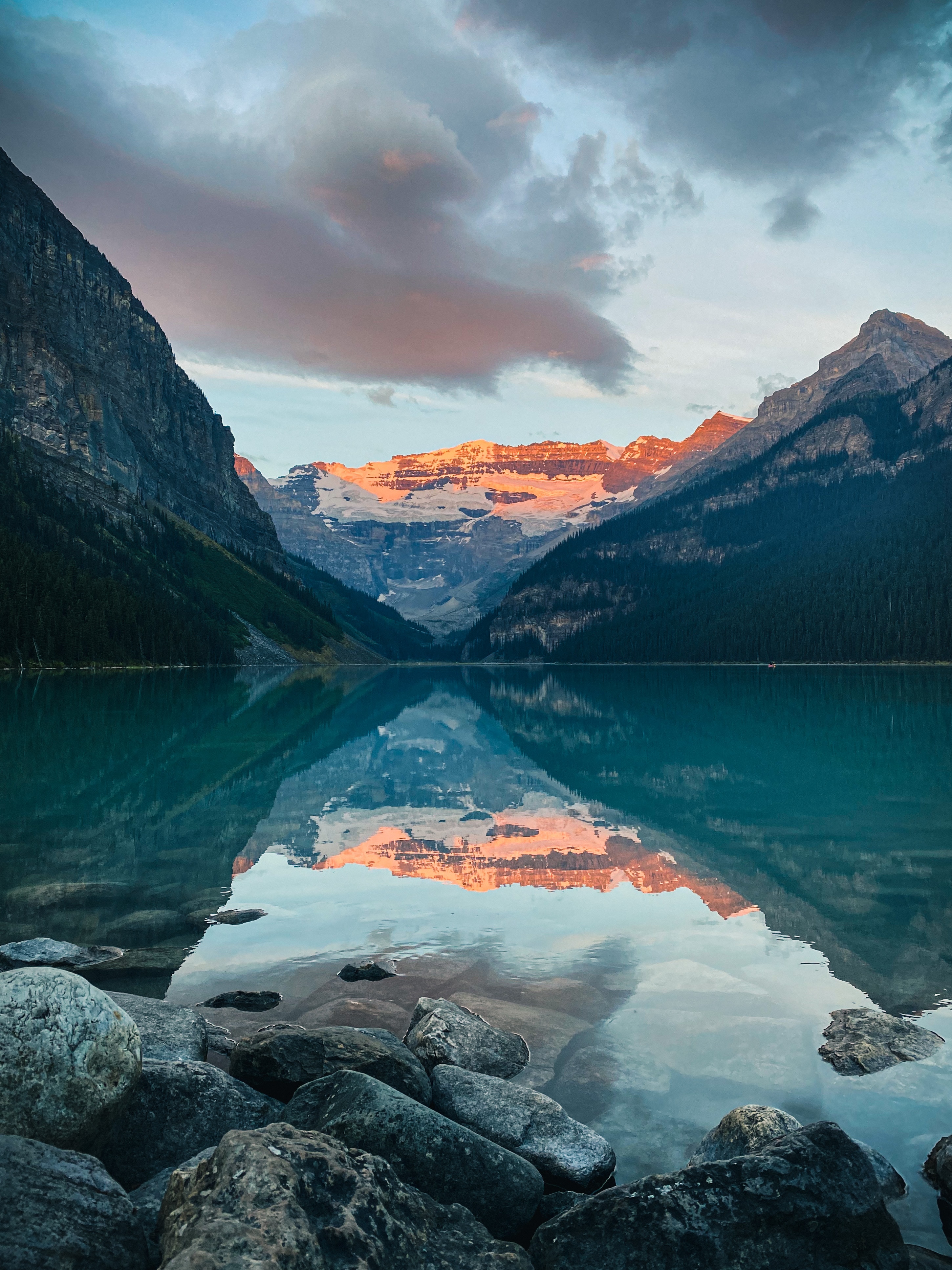 Lake Louise Sport and Recreation Centre