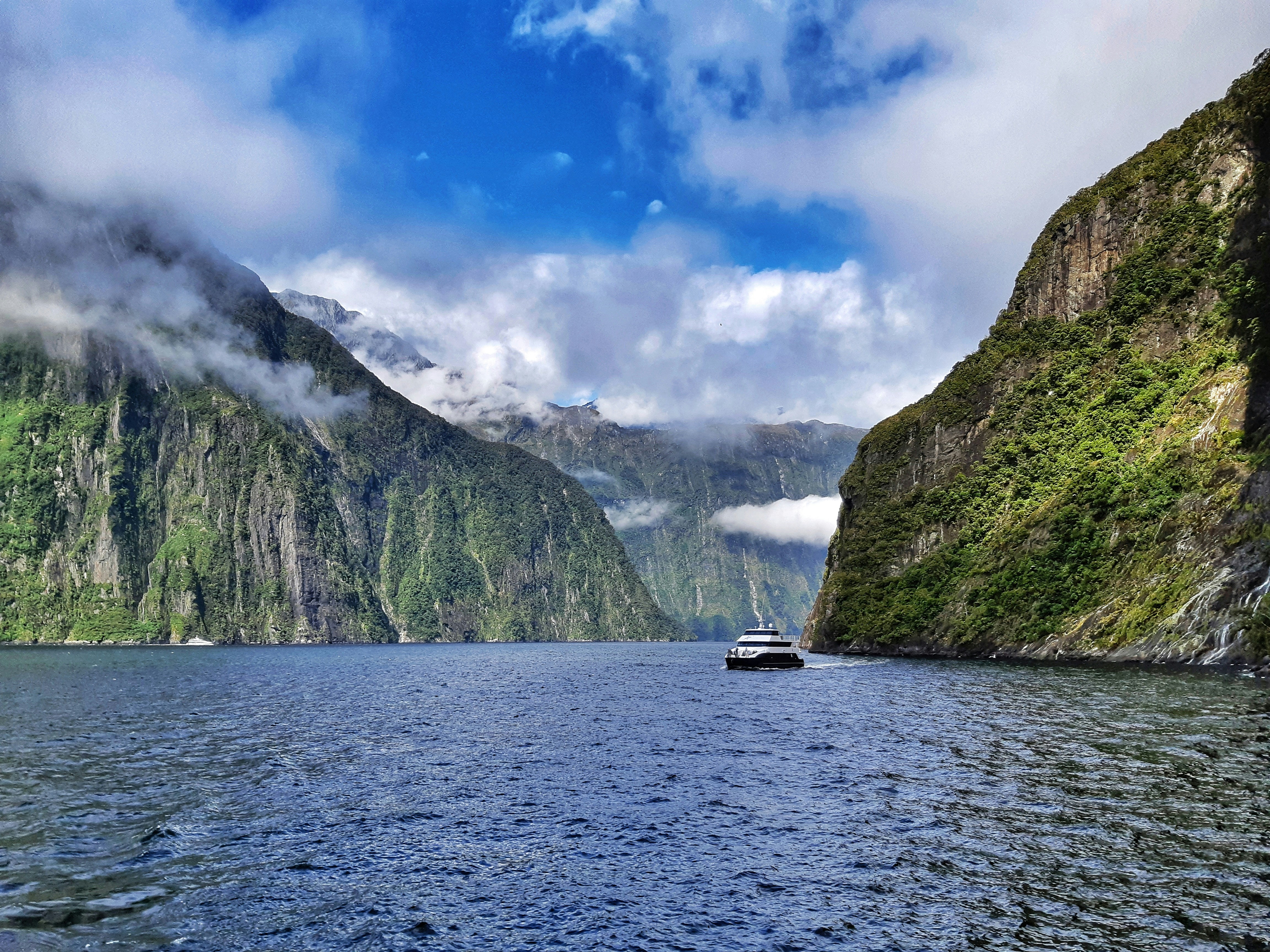 Fiordland National Park, Southland, New Zealand