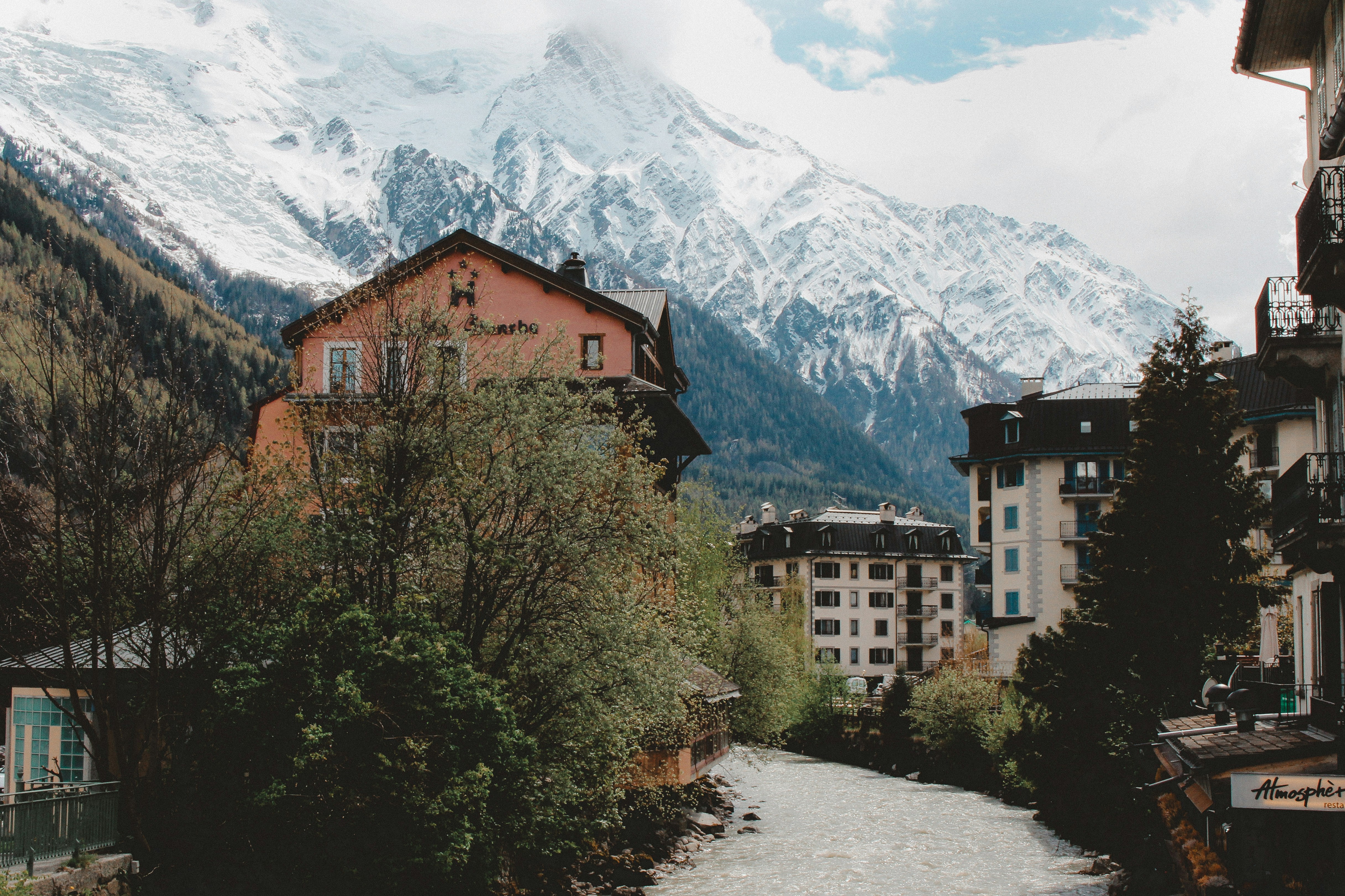 Place du Mont Blanc, 74400 Chamonix-Mont-Blanc, France