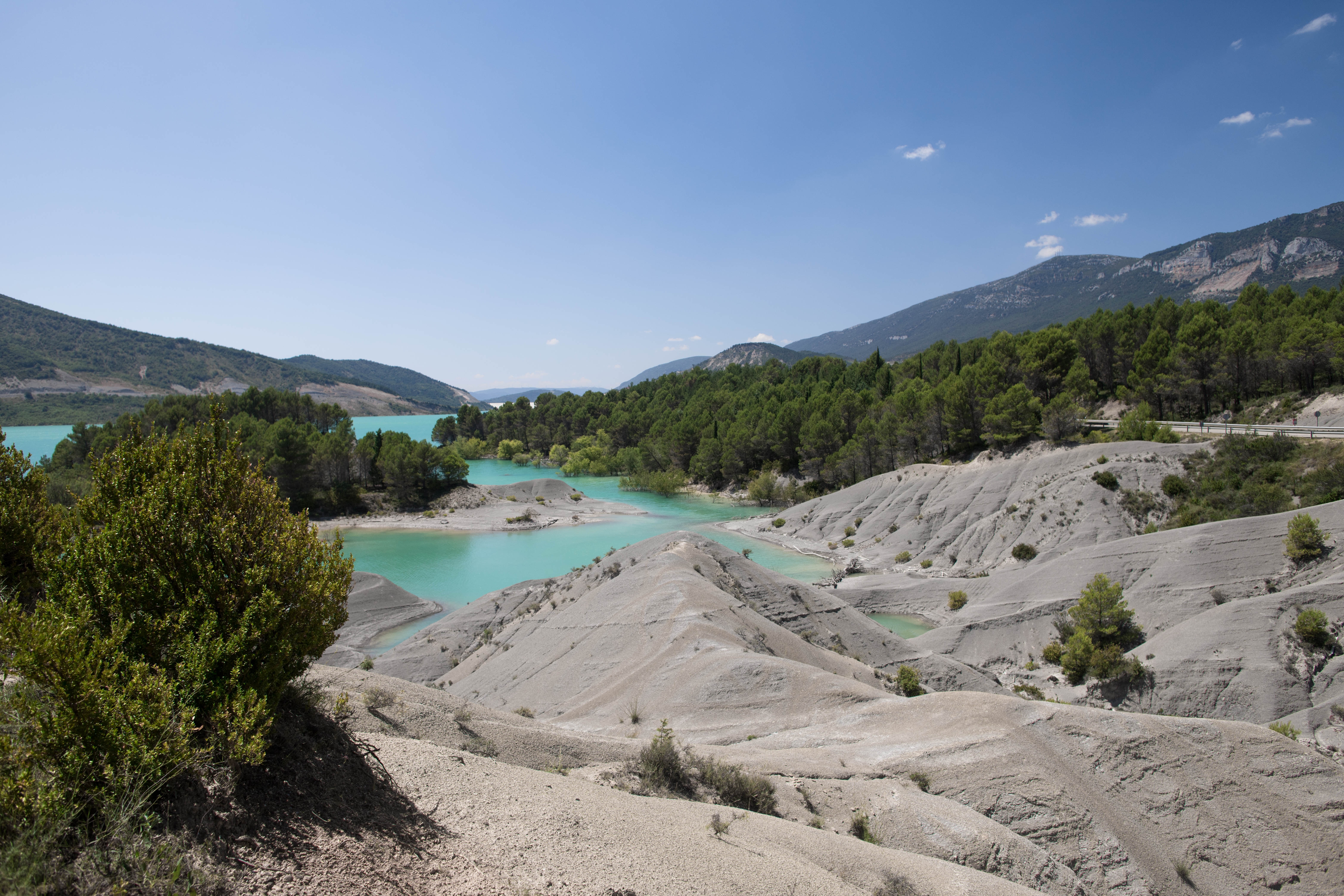 Camino Embalse de Yesa, 31410 Yesa (Navarra), Spain