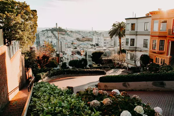 Lombard St, San Francisco, CA, United States