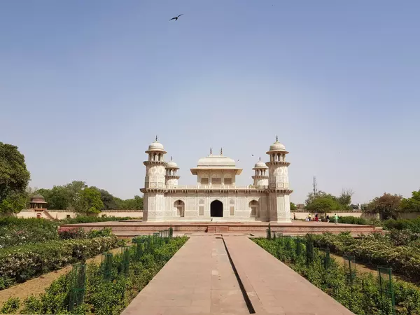 Itmad-Ul-Daula Tomb