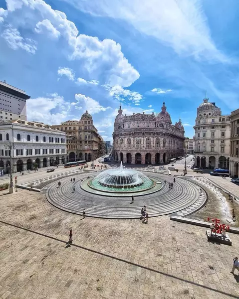 Piazza Raffaele De Ferrari, 24, 16123 Genoa GE, Italy