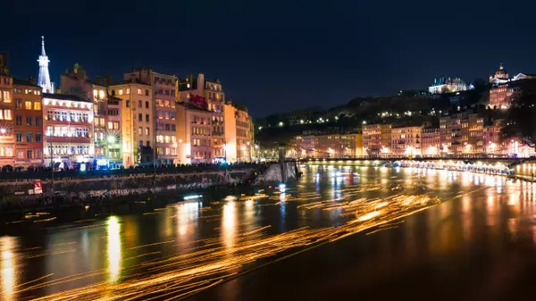 Pont La Feuillée, 69001 Lyon, France