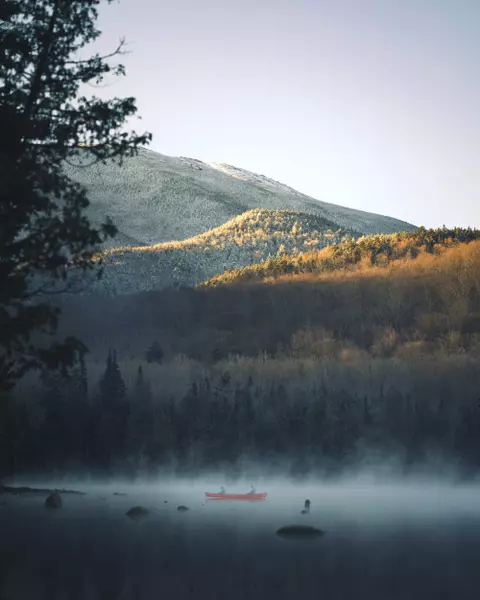 Saddleback Mountain (1382m)