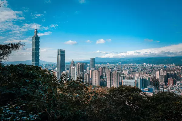 Xin Yi Expressway, Xinyi District, Taipei City, 110, Taiwan