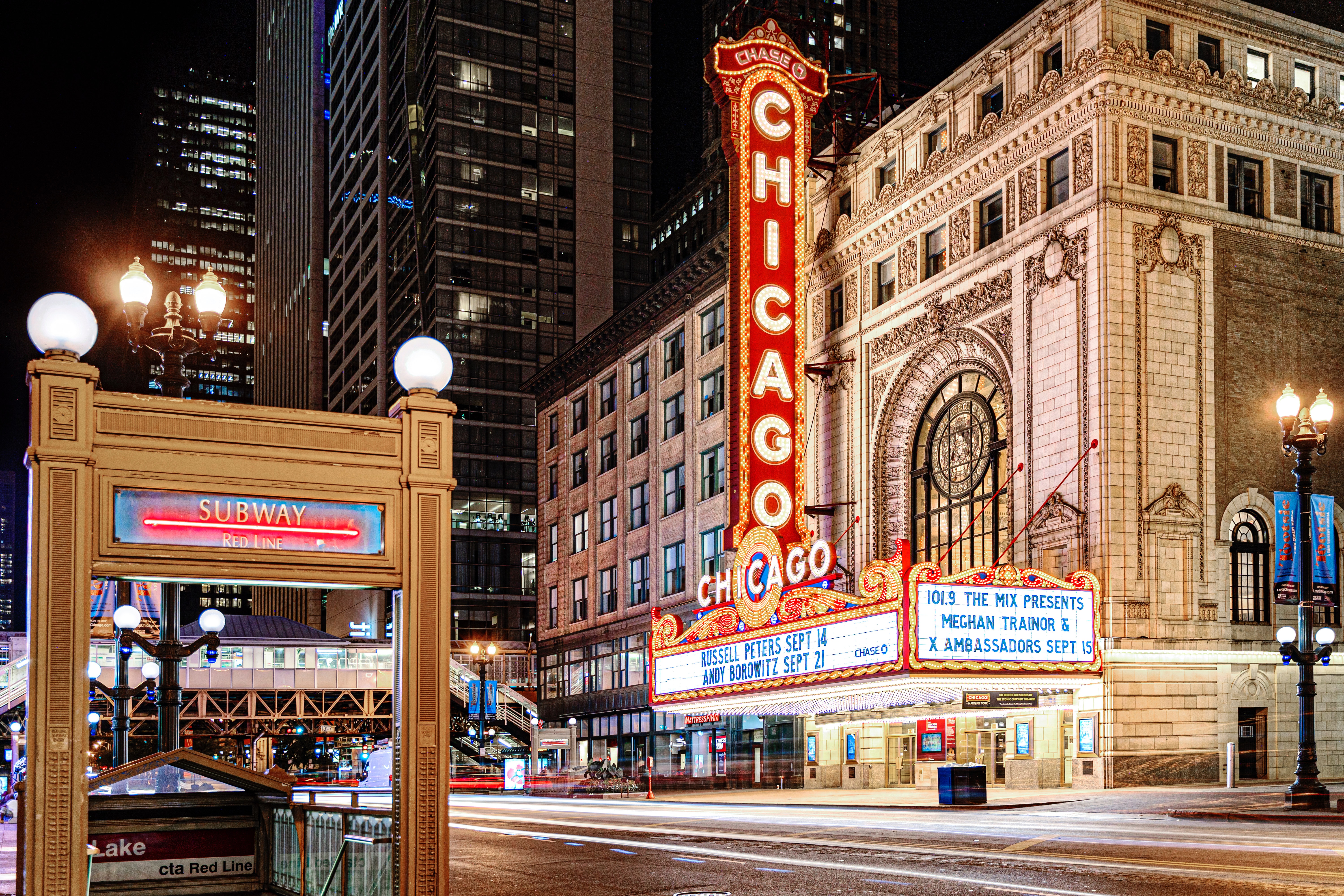 Chicago Theatre