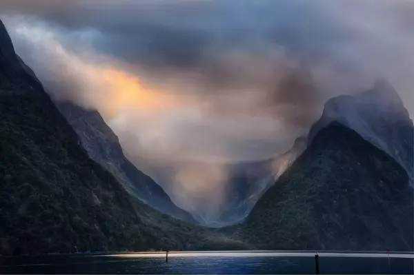 Milford Sound Hwy, Milford Sound 9679, New Zealand