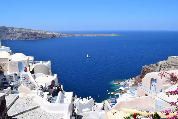 Passaggio Santorini Oia